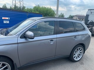 2012 Mitsubishi Outlander III, серый, 1600000 рублей, вид 4