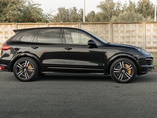 2013 Porsche Cayenne Turbo II (958), чёрный, 3300000 рублей, вид 4