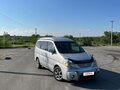 2000 Nissan Serena II (C24), серебристый, 550000 рублей - вид 5