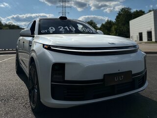 2025 Li Auto (Lixiang) L7 52.3 kWh I Рестайлинг, белый, 10690000 рублей, вид 3