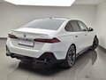 2025 BMW 5 серии 530i xDrive VIII (G60/G61/G68), белый, 9350000 рублей - вид 2