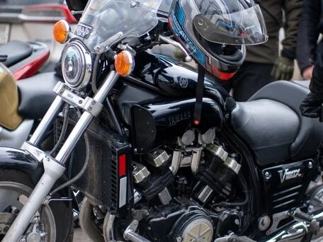 1992 Yamaha V-Max 1200, чёрный, 450000 рублей, вид 2