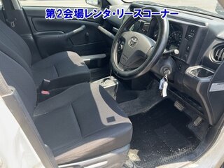 2019 Toyota Probox I Рестайлинг, белый, 870000 рублей, вид 3