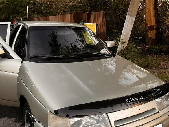 2006 Lada (ВАЗ) 2112, бежевый, 220000 рублей