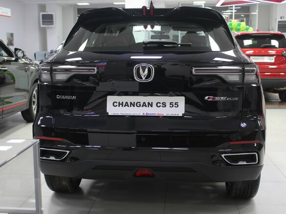 2025 Changan UNI-S I, чёрный, 3209900 рублей - вид 4