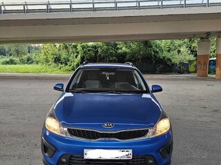 2017 Kia Rio X-Line IV, синий, 1200000 рублей, вид 2