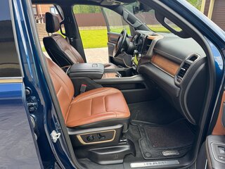 2020 Ram 1500 Crew Cab eTorque V, синий, 7000000 рублей, вид 5