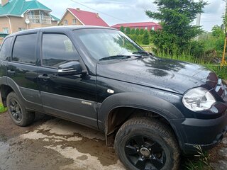 2014 Chevrolet Niva I Рестайлинг, чёрный, 480000 рублей, вид 1