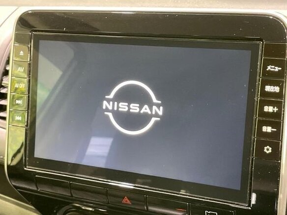 2022 Nissan Serena S-Hybrid V (C27) Рестайлинг, белый, 1616555 рублей - вид 12