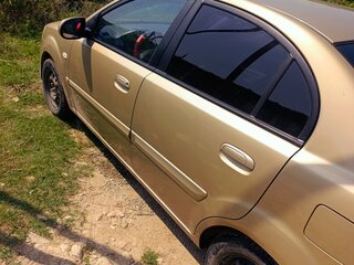 2010 Kia Rio II Рестайлинг, бежевый, 400000 рублей, вид 4