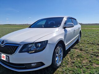 2013 Skoda Superb DSG II Рестайлинг, белый, 1050000 рублей, вид 2