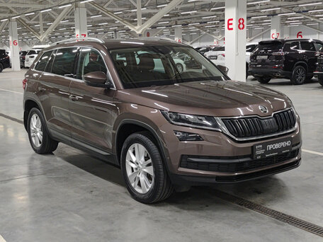 2019 Skoda Kodiaq I, коричневый, 2850000 рублей, вид 3