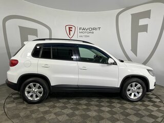 2013 Volkswagen Tiguan I Рестайлинг, белый, 1094000 рублей, вид 4