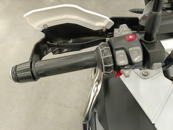 2015 BMW R 1200 GS Adventure, серебристый, 1490000 рублей - вид 24