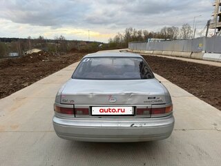 1992 Toyota Camry III (XV10), серебристый, 105000 рублей, вид 4
