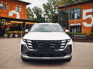 2026 Hyundai Tucson L IV Рестайлинг, белый, 4000000 рублей, вид 3