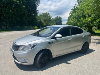 2012 Kia Rio III, серебристый, 630000 рублей, вид 1