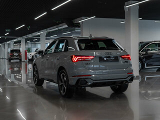 2026 Audi Q3 35 TFSI II (F3), серый, 3950000 рублей, вид 4