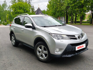 2013 Toyota RAV4 IV (XA40), серебристый, 1560000 рублей, вид 2