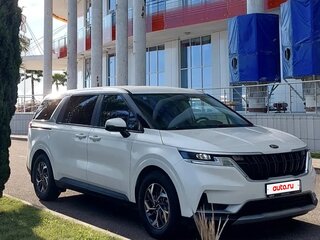 2021 Kia Carnival IV, белый, 3850000 рублей, вид 1