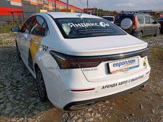 2023 Omoda S5, белый, 920000 рублей, вид 4