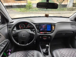 2010 Kia Rio II Рестайлинг, серебристый, 599999 рублей, вид 5