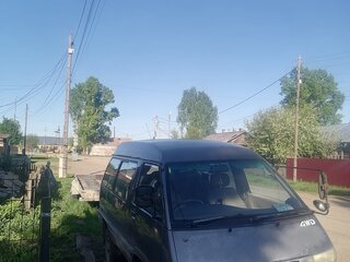 1990 Toyota Town Ace II Рестайлинг 2, серый, 300000 рублей, вид 2