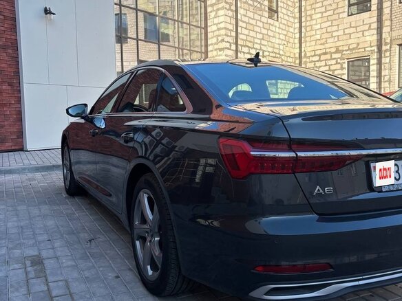 2024 Audi A6 45 TFSI V (C8) Рестайлинг, серый, 3502110 рублей - вид 4