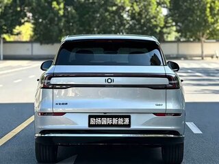2026 Changan Qiyuan Q07 21.5 kWh, серебристый, 2699999 рублей, вид 5