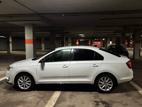 2014 Skoda Rapid I, белый, 1300000 рублей - вид 2