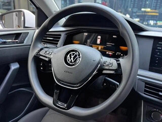 2022 Volkswagen Polo Plus (China Market), белый, 1000000 рублей, вид 5