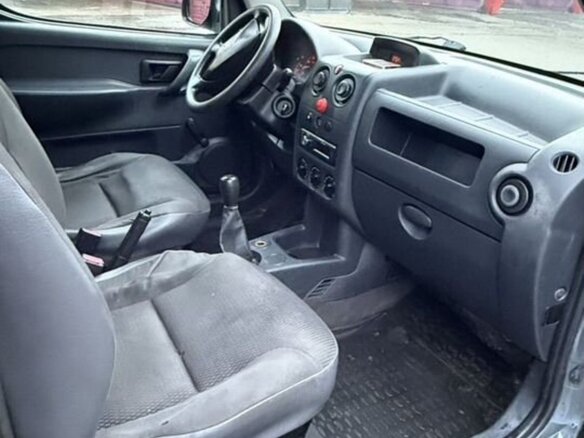 2007 Citroen Berlingo I Рестайлинг, серый - вид 12