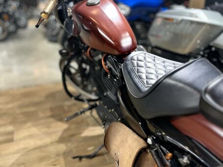 2017 Harley-Davidson Sportster 883, коричневый, 1450000 рублей, вид 2