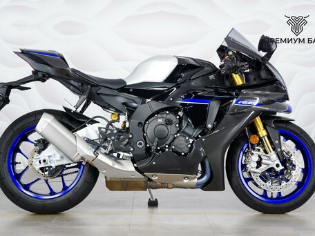 2025 Yamaha YZF-R1M, серебристый, 3299000 рублей, вид 1