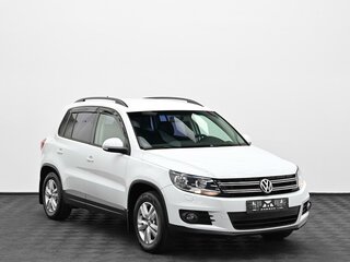 2015 Volkswagen Tiguan I Рестайлинг, белый, 1149000 рублей, вид 1