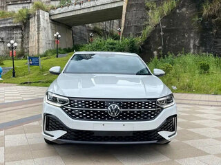 2023 Volkswagen Lavida III Рестайлинг, белый, 1259999 рублей, вид 2
