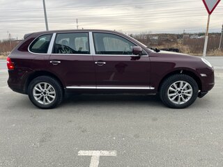 2008 Porsche Cayenne S I Рестайлинг (957), пурпурный, 900000 рублей, вид 4