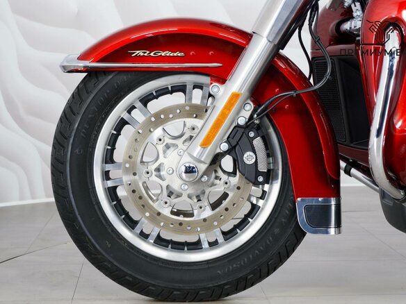 2024 Harley-Davidson Tri Glide, красный, 5499000 рублей - вид 11