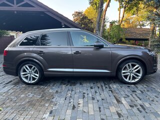 2017 Audi Q7 II (4M), коричневый, 3210000 рублей, вид 4