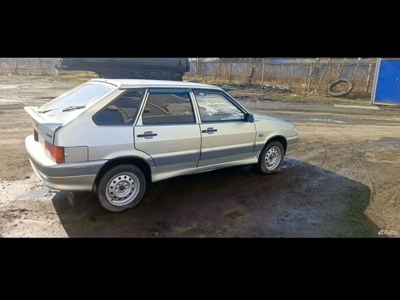 2005 Lada (ВАЗ) 2114, серебристый, 250000 рублей - вид 2