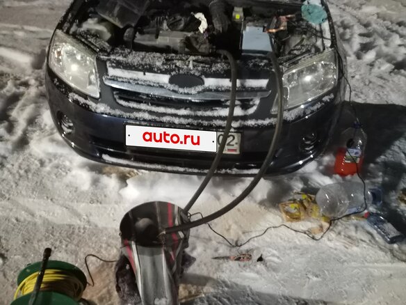 2011 Lada (ВАЗ) Granta I, серый, 360000 рублей - вид 5