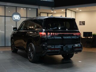 2025 Infiniti QX80 II, чёрный, 17990000 рублей, вид 4