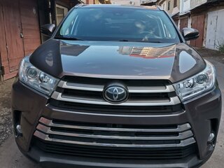 2019 Toyota Highlander III (XU50) Рестайлинг, серый, 2999000 рублей, вид 5