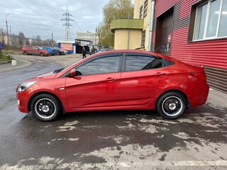 2014 Hyundai Solaris I Рестайлинг, красный, 950000 рублей, вид 5