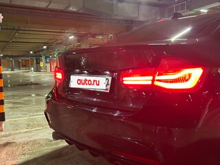 2018 BMW 3 серии 330i xDrive VI (F3x) Рестайлинг, чёрный, 2600000 рублей, вид 3
