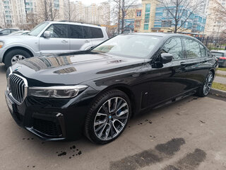 2020 BMW 7 серии Long 730Ld xDrive VI (G11/G12) Рестайлинг, чёрный, 6300000 рублей, вид 2