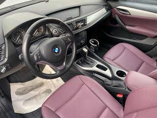 2013 BMW X1 20i I (E84) Рестайлинг, серебристый, 1265000 рублей, вид 3