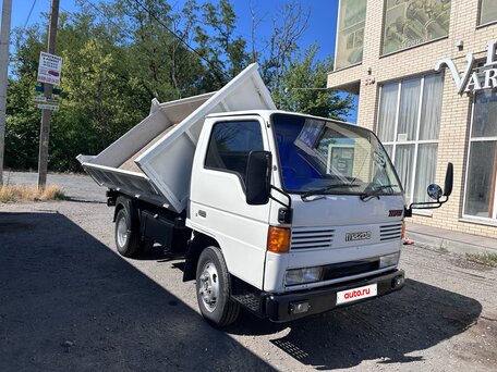 1992 Mazda Titan, белый, 1850000 рублей, вид 3