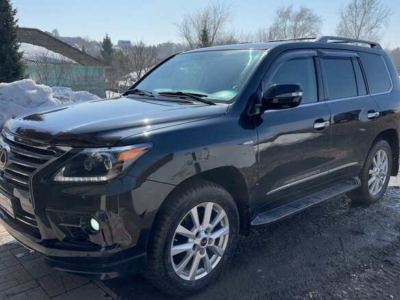 2011 Lexus LX 570 III, чёрный, 3800000 рублей - вид 1