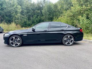 2013 BMW 5 серии 520d VI (F10/F11/F07), чёрный, 2000000 рублей, вид 5